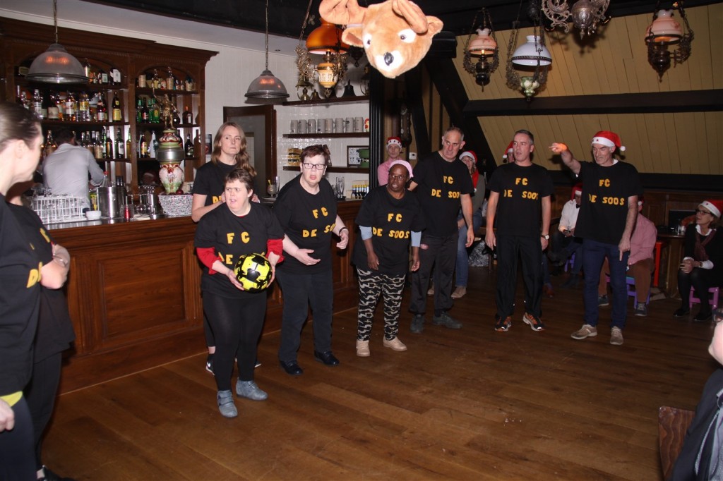 2017-12-20 23.33.28-3