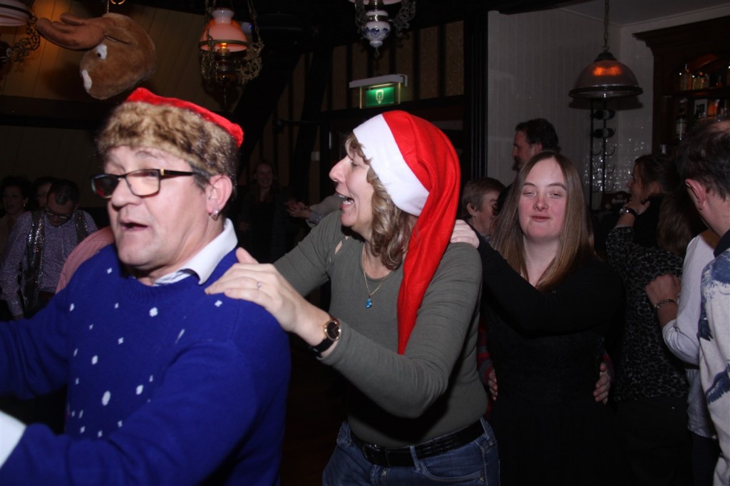 2017-12-20 23.33.48-1