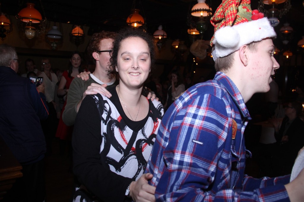 2017-12-20 23.33.54-1